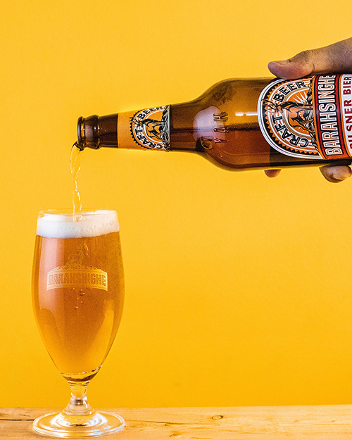 Antiguo alambique en la sierra